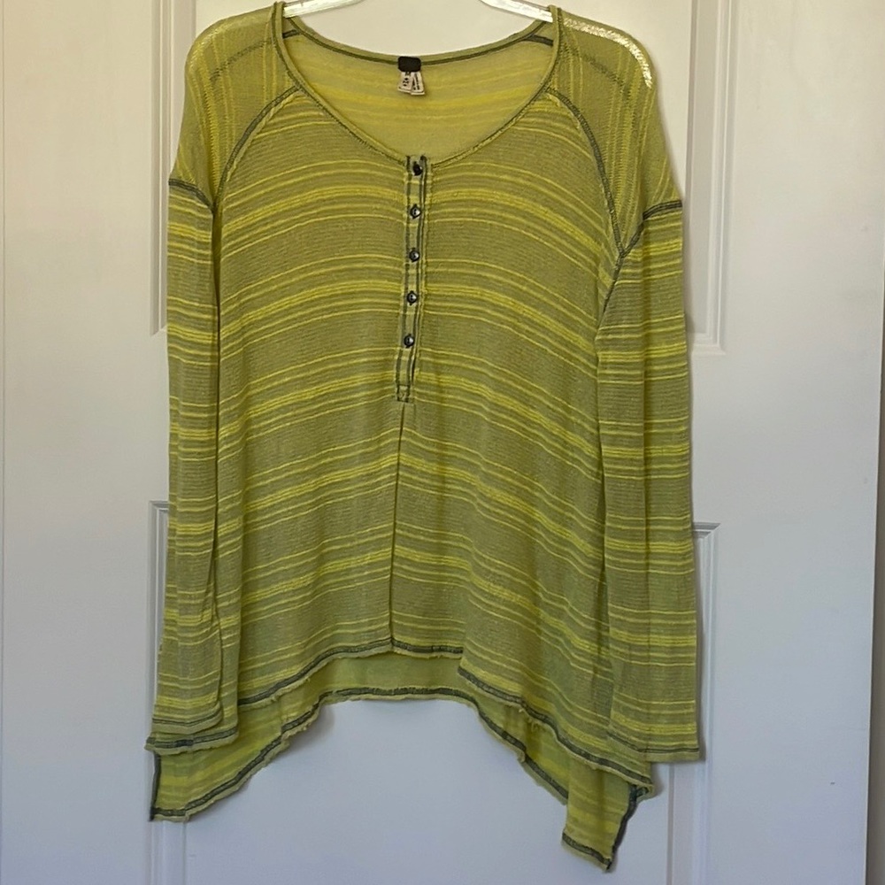 We The Free Open Knit Oversized Yellow Sweater Medium Poncho